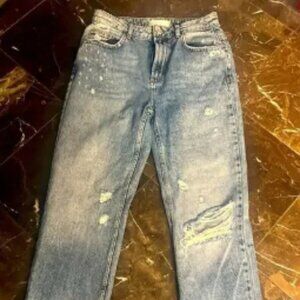 NWOT FREE PEOPLE High Rise straight leg mom distressed jeans